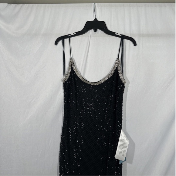 NWT $398 Mac Duggal [ 8 ]‎ Beaded Spaghetti Strap Column Gown Black - Picture 8 of 14